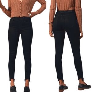 Abercrombie & Fitch High Rise jeans.